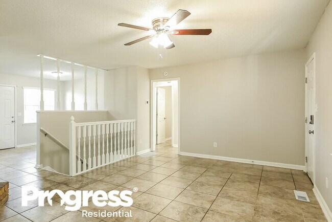 Building Photo - 5034 Pebble Ln