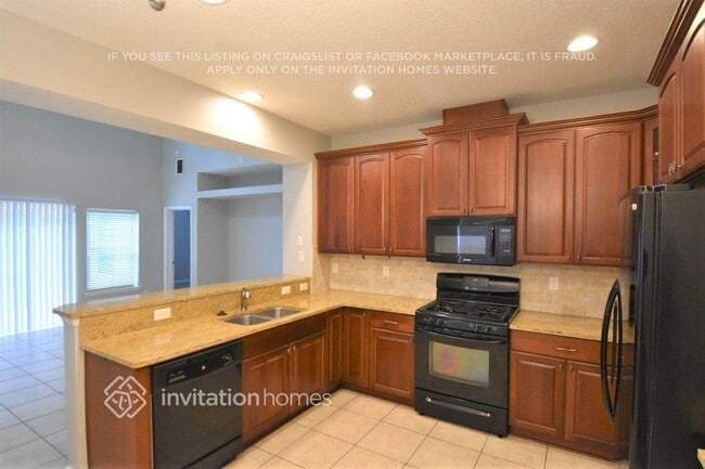 Foto del edificio - 5775 Brush Hollow Rd