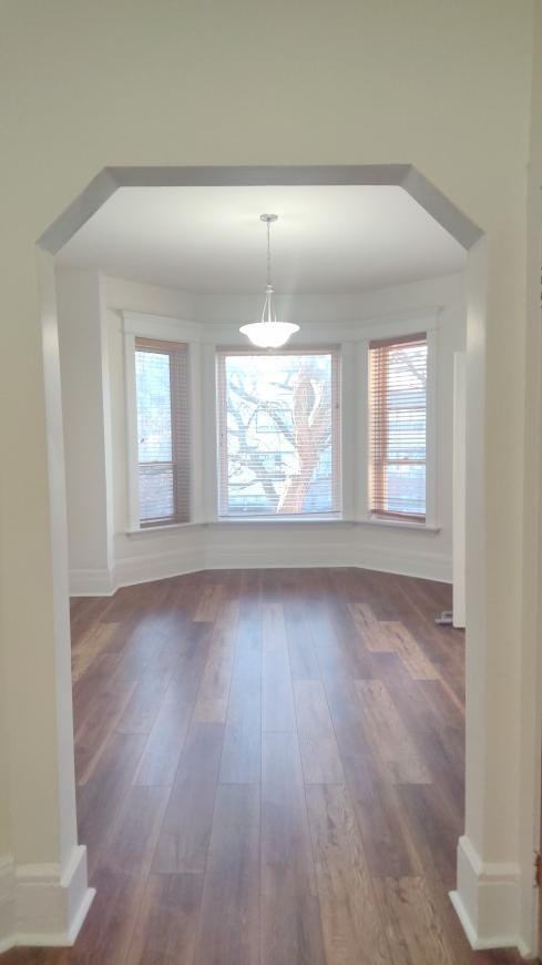 Building Photo - 4 bedroom in Chicago IL 60637