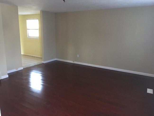 Building Photo - 4245 Wickford Point Dr.