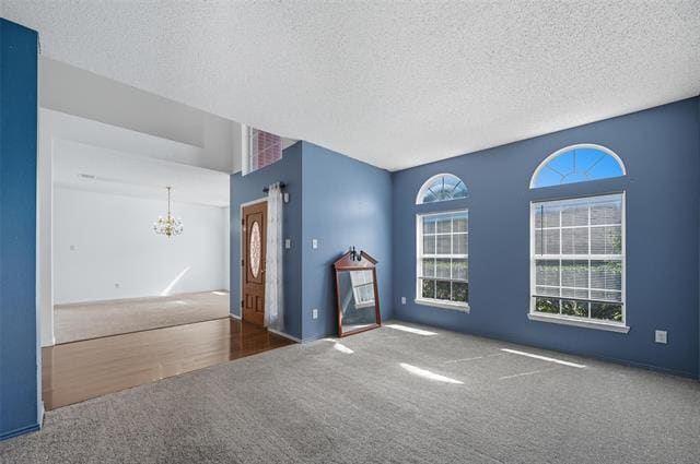 Building Photo - 705 Dandelion Dr