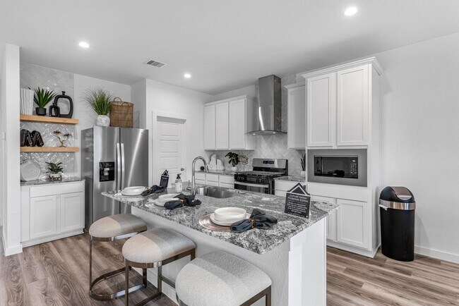 Building Photo - 3018 Skyline Mesa Dr