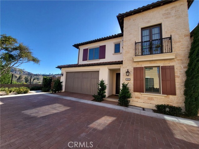 Building Photo - 110 Toretta