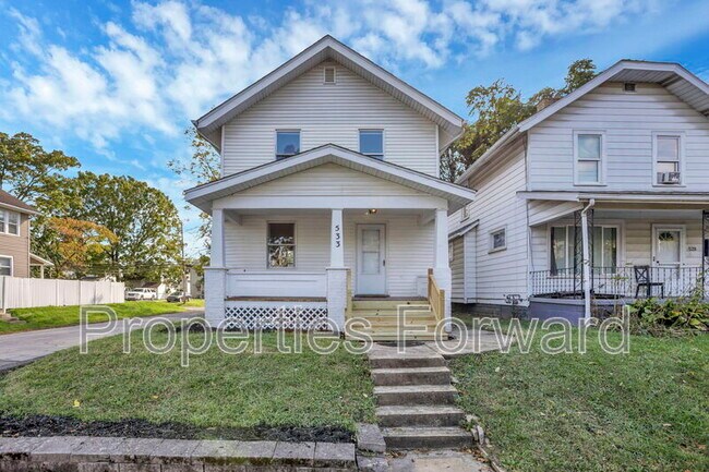 Foto del edificio - 533 E Jenkins Ave