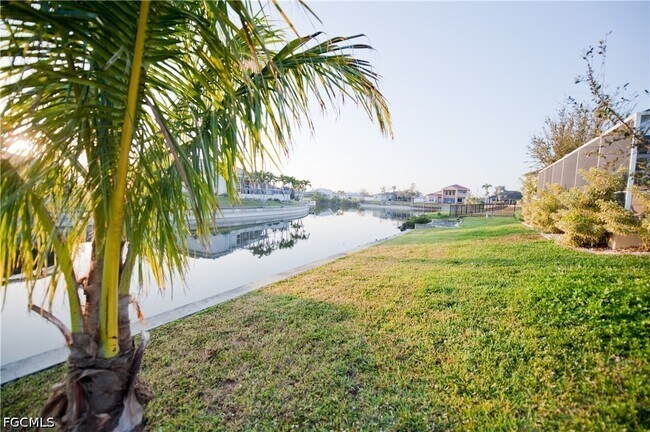 Foto del edificio - 2727 SW 2nd Ct