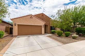 Building Photo - 1019 W Spur Dr