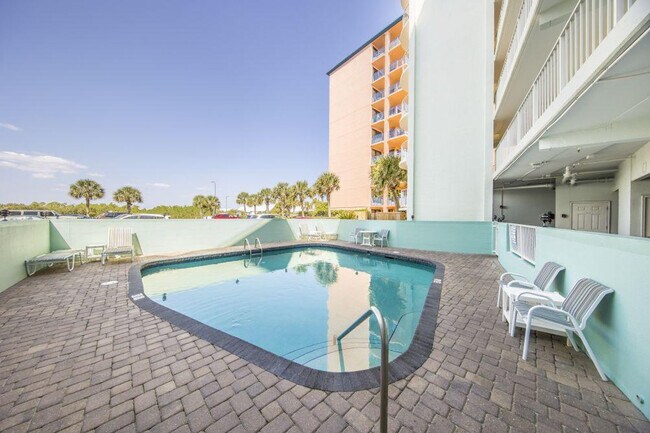Foto del edificio - 26034 Perdido Beach Blvd
