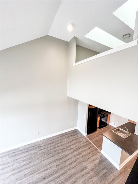 Foto del edificio - 250 Exchange Blvd