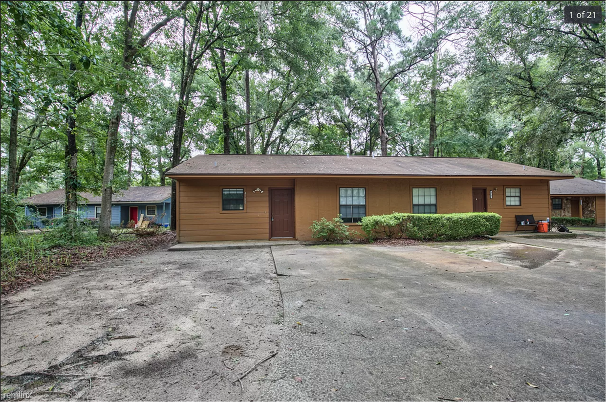 Primary Photo - 2 br, 1 bath Duplex - 4789 Leah Court 4789