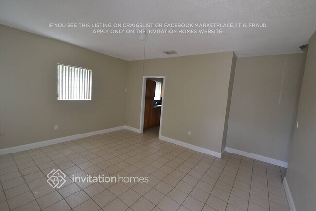 Building Photo - 16611 SW 292nd Ter