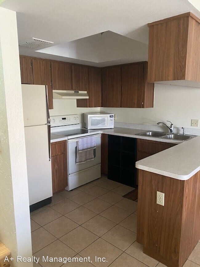 Building Photo - 2 br, 2 bath House - 200 Meres Blvd unit 14
