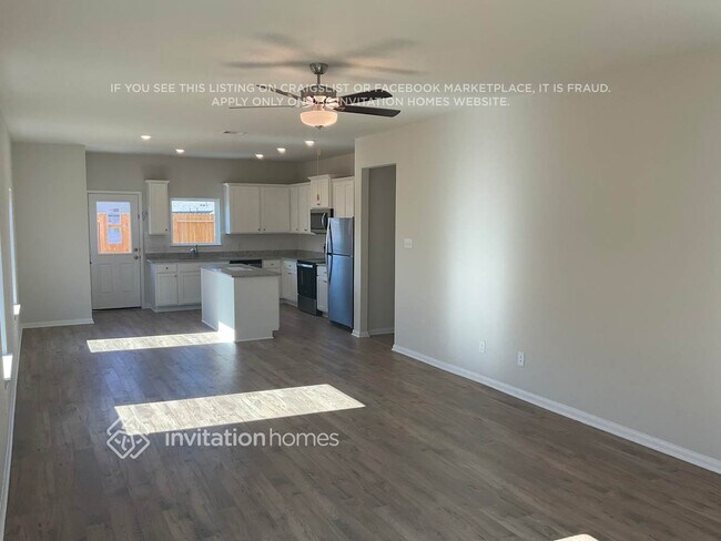 Building Photo - 8204 Burnt Orchid Dr