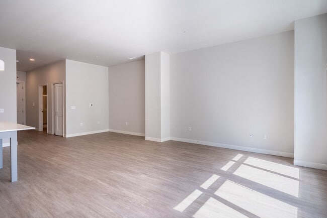 103 - Avenir Apartments