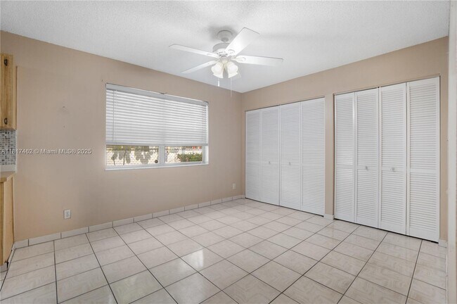 Foto del edificio - 2917 McKinley St