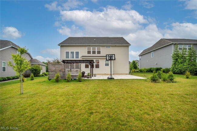 Building Photo - 172 Harvester Dr