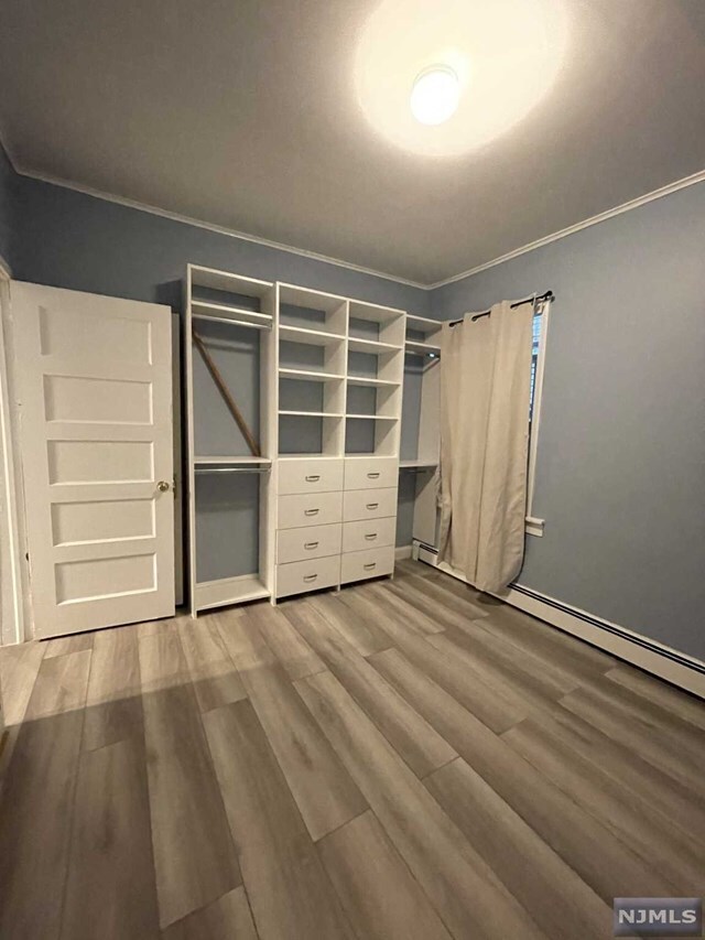 Foto del edificio - 50-52 Danforth Ave