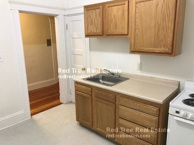 Foto principal - 1375 Commonwealth Ave