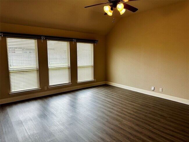 Building Photo - 3011 Winecup Ct