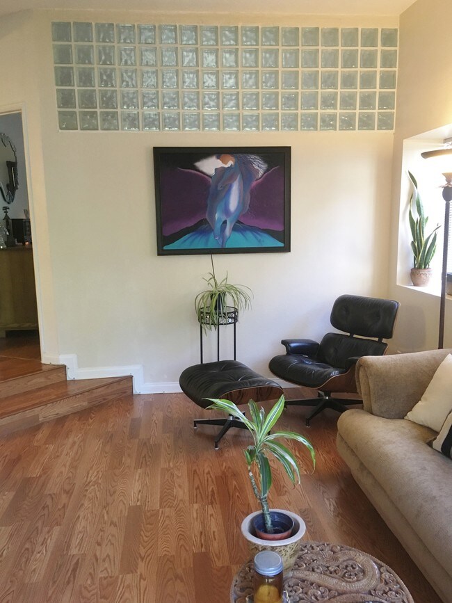 Foto del edificio - 5738 Skyview Way