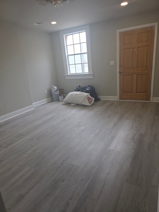 Foto del edificio - 1547 Chippewa St