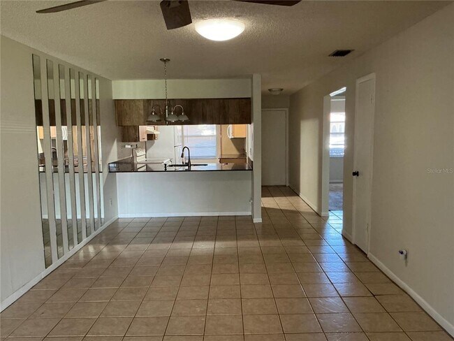 Building Photo - 6412 Bonnie Bay Cir N