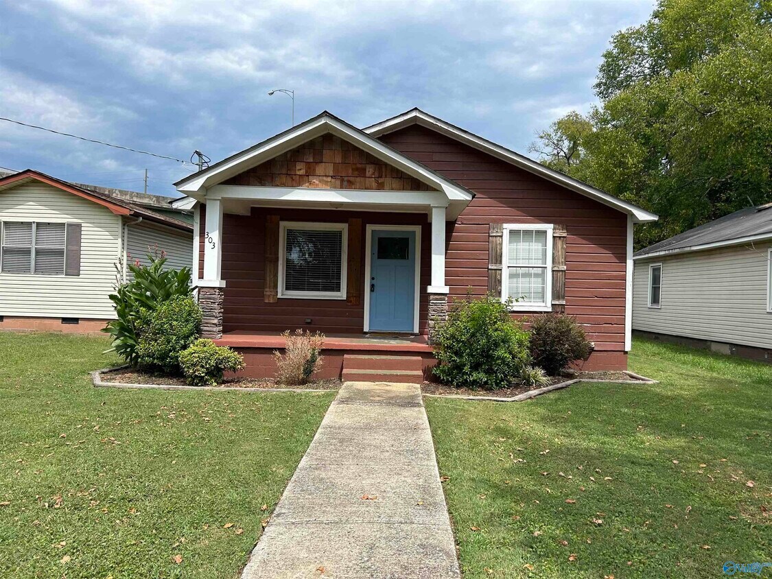 303 McCullough Ave NE, Huntsville, AL 35801 House Rental in