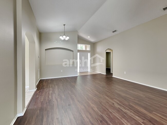 Building Photo - 2325 Ole Hickory Dr