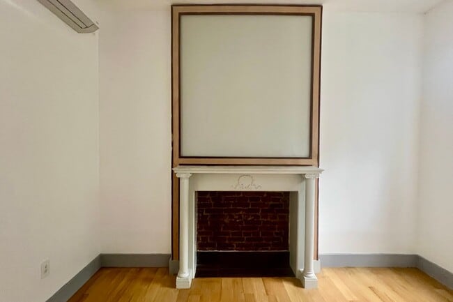 Photo - 2806 Farragut Rd (Brooklyn, NY) Townhome