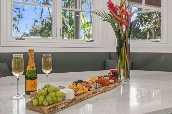 Foto del edificio - 1958 SE 21st Ave