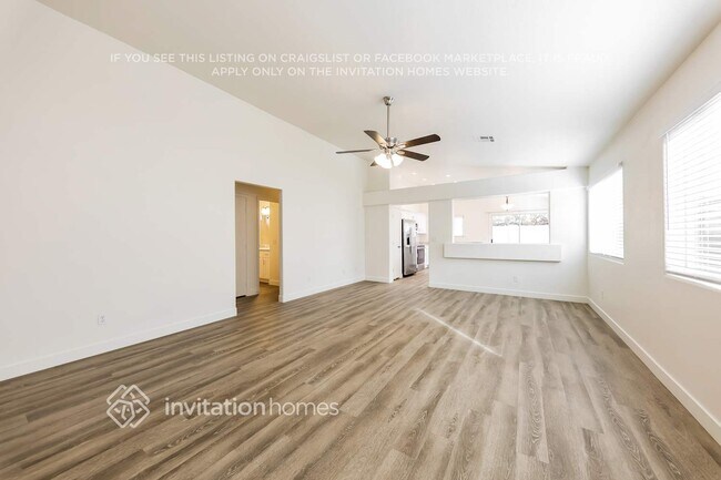 Foto del edificio - 3010 W Matthew Dr