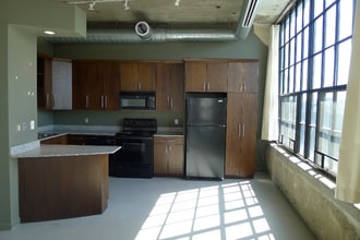 Building Photo - 41 Burroughs St