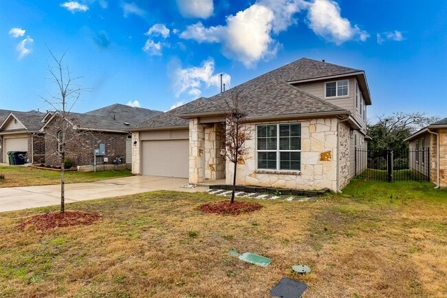 Building Photo - 312 Empress Tree Dr