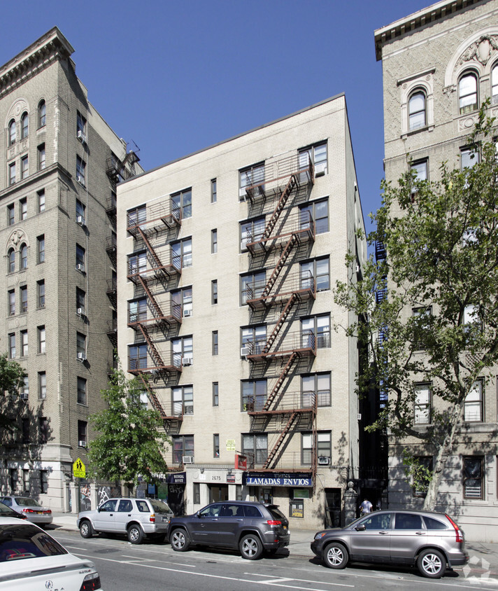 Building Photo - 2675 Grand Concourse