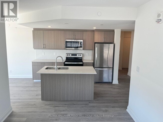 Building Photo - 58 Lakeside Ter
