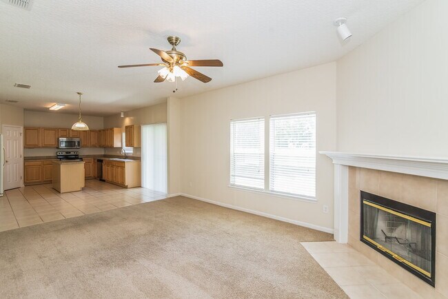 Building Photo - 341 W Tropical Trce