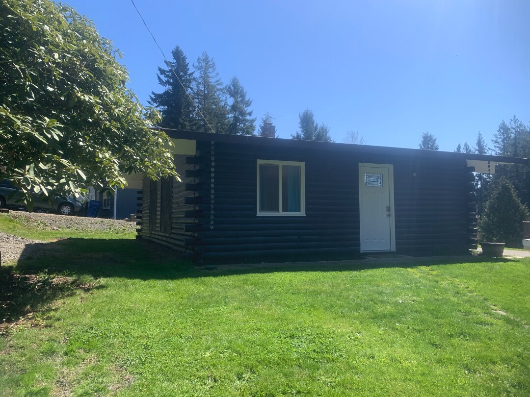 Primary Photo - 18501 68th St E