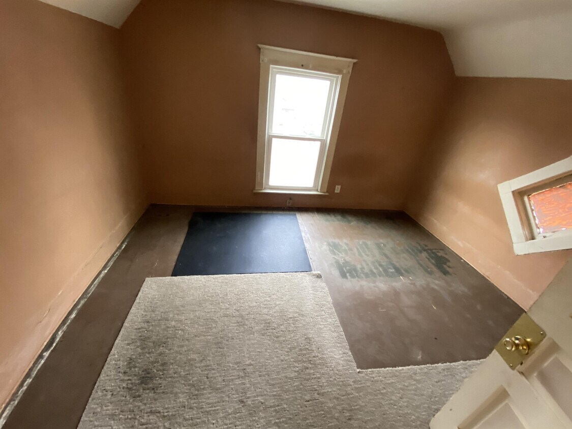 1510 Godfrey Ave SW, Wyoming, MI 49509 Townhome Rentals in Wyoming MI