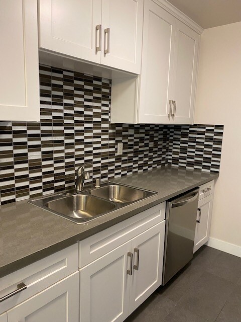 Building Photo - 1128 12th St