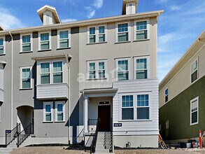 Building Photo - 6014 W S Jordan Pkwy