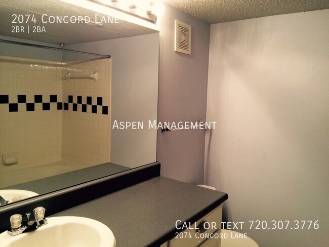 Building Photo - 2BR, FP, W/D, garage, tons of community ex...