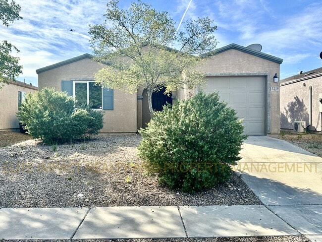 Building Photo - 5210 E Desert Straw Ln