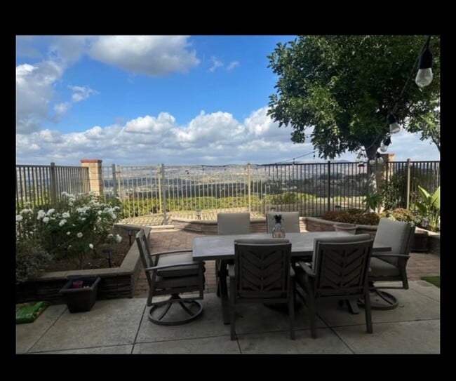 Photo - 711 S Tourmaline Ct (Anaheim, CA) Townhome