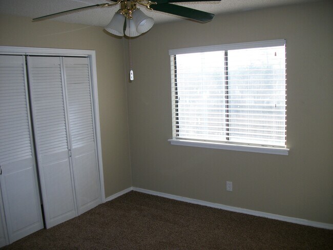 Foto del edificio - 1128 NW 56th St