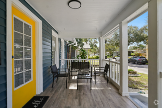 Building Photo - 1829 Hollenbeck Dr