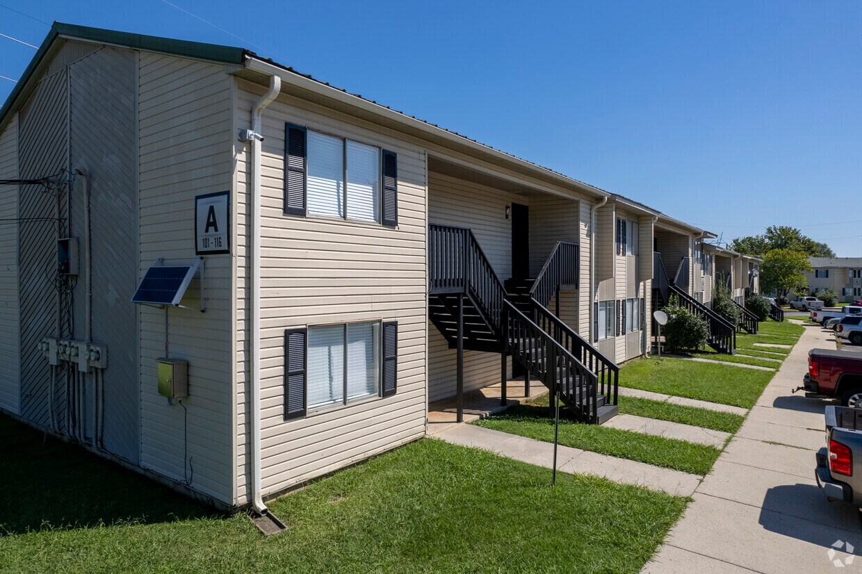 Dover Glen Apartments in Decatur, AL