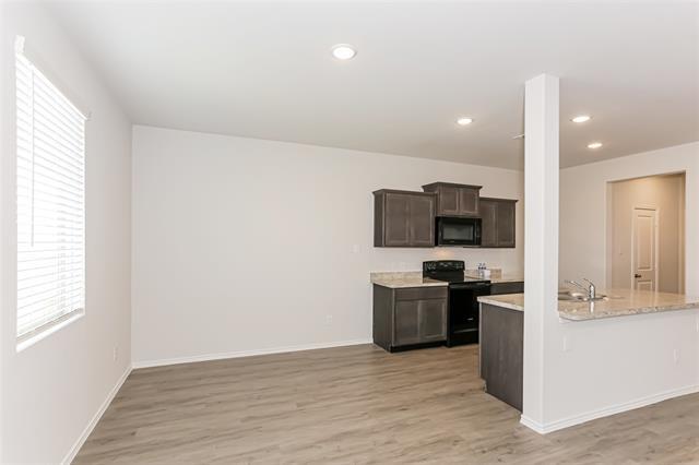 Foto del edificio - 1305 Ester Ln