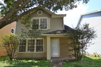 Building Photo - 3811 E Traditions Ct