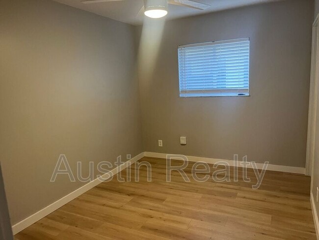 Building Photo - 4160 Folsom Ave