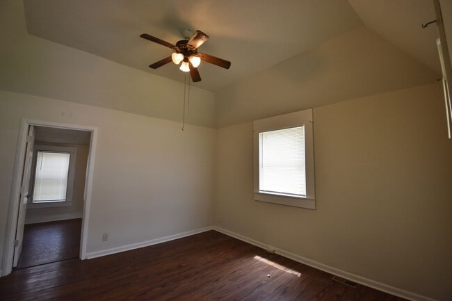 Building Photo - Affordable Two Bedroom Home in Greenfield