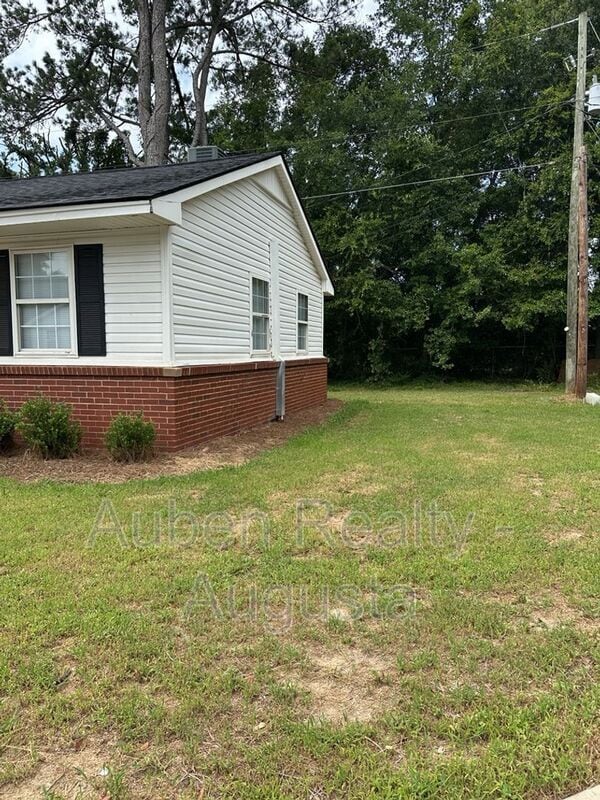 Building Photo - 453 Monetta St S E